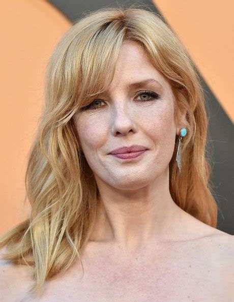 kelly reilly height|beth dutton age.